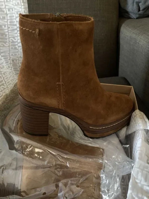 SHANIYA BROWN SUEDE - SM REBOOTED sold by Steve Madden