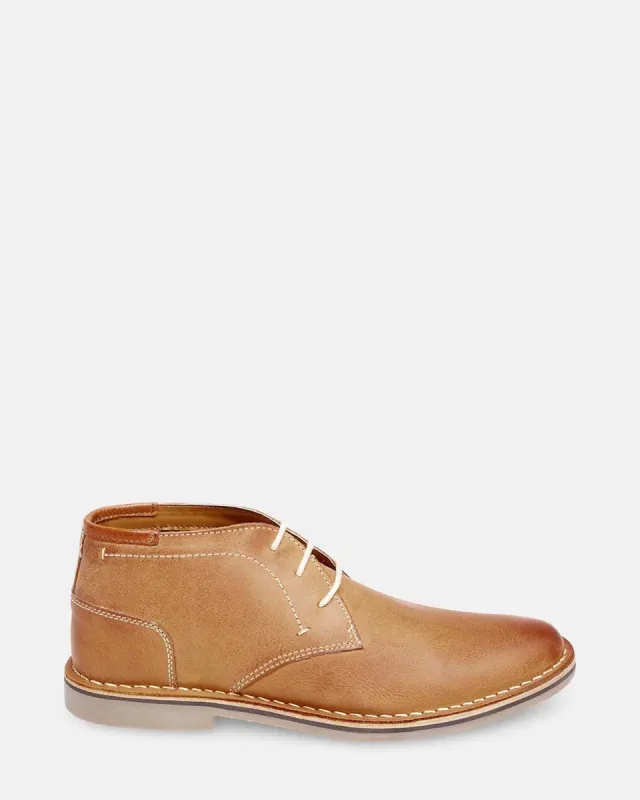 HESTONN TAN LEATHER made by Steve Madden