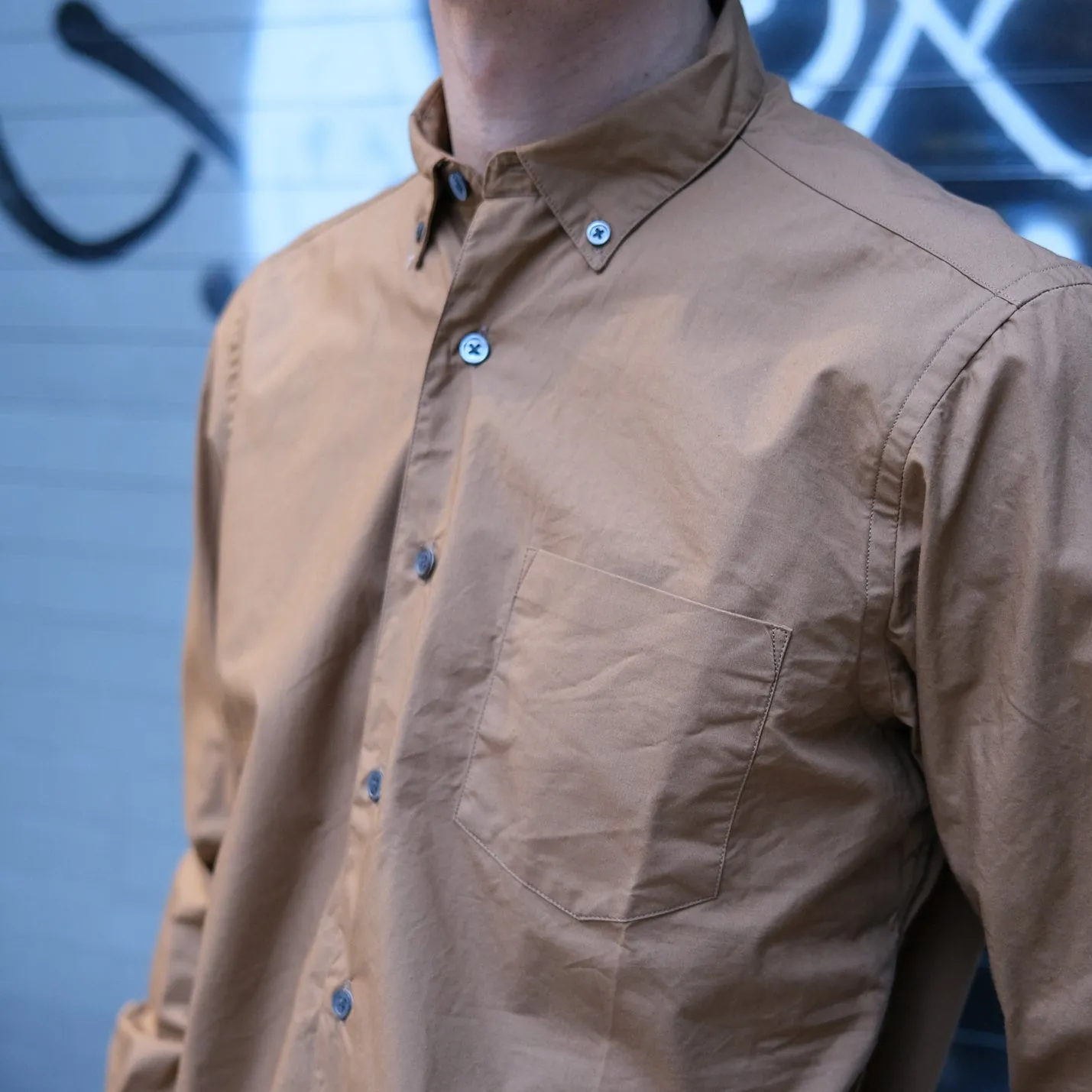 Single Needle Shirt, Safari Tan | Broadcloth sold by Steven Alan product image thumbnail 4