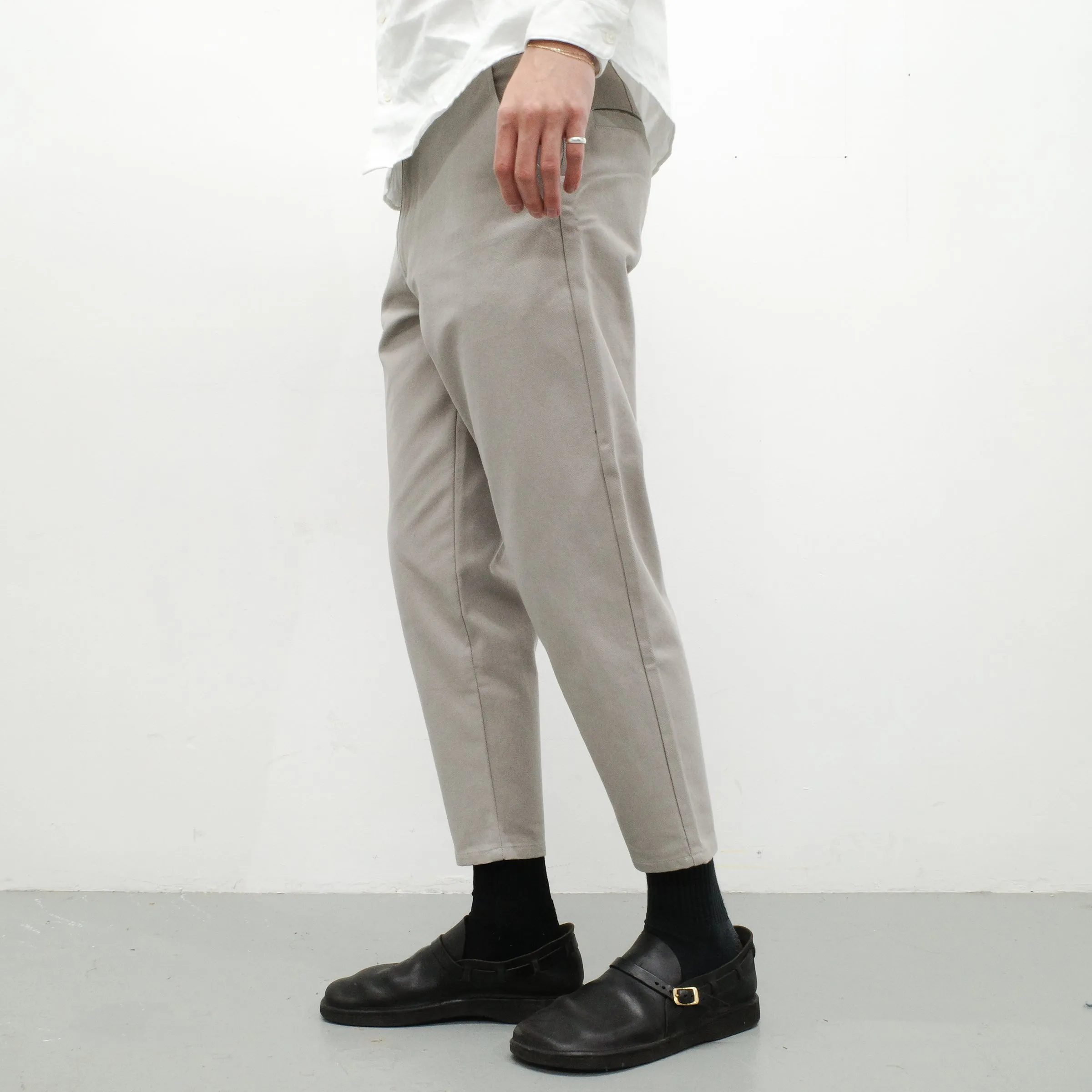 The Danver Pant, Pebble | Twill sold by Steven Alan product image thumbnail 2