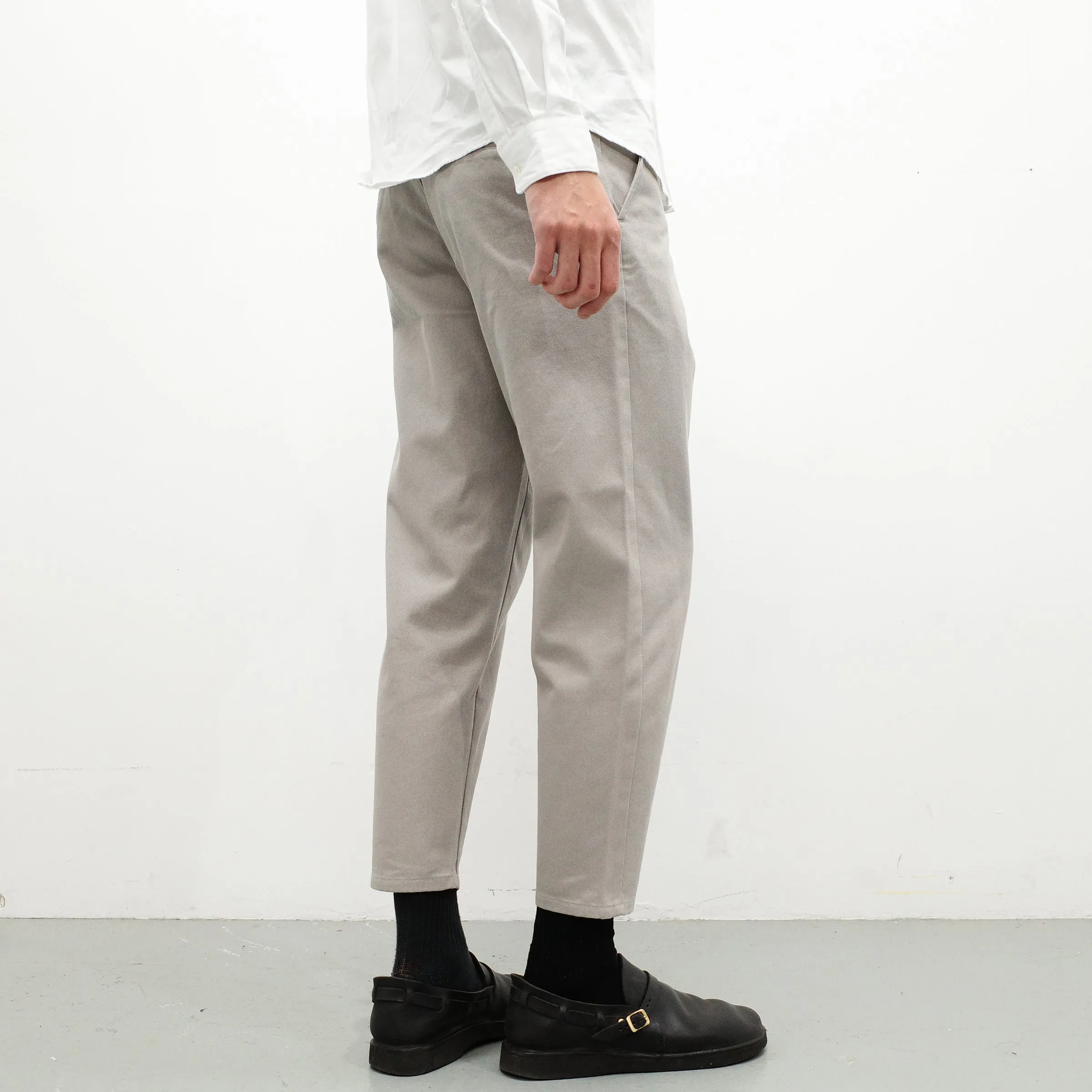 The Danver Pant, Pebble | Twill sold by Steven Alan product image thumbnail 3