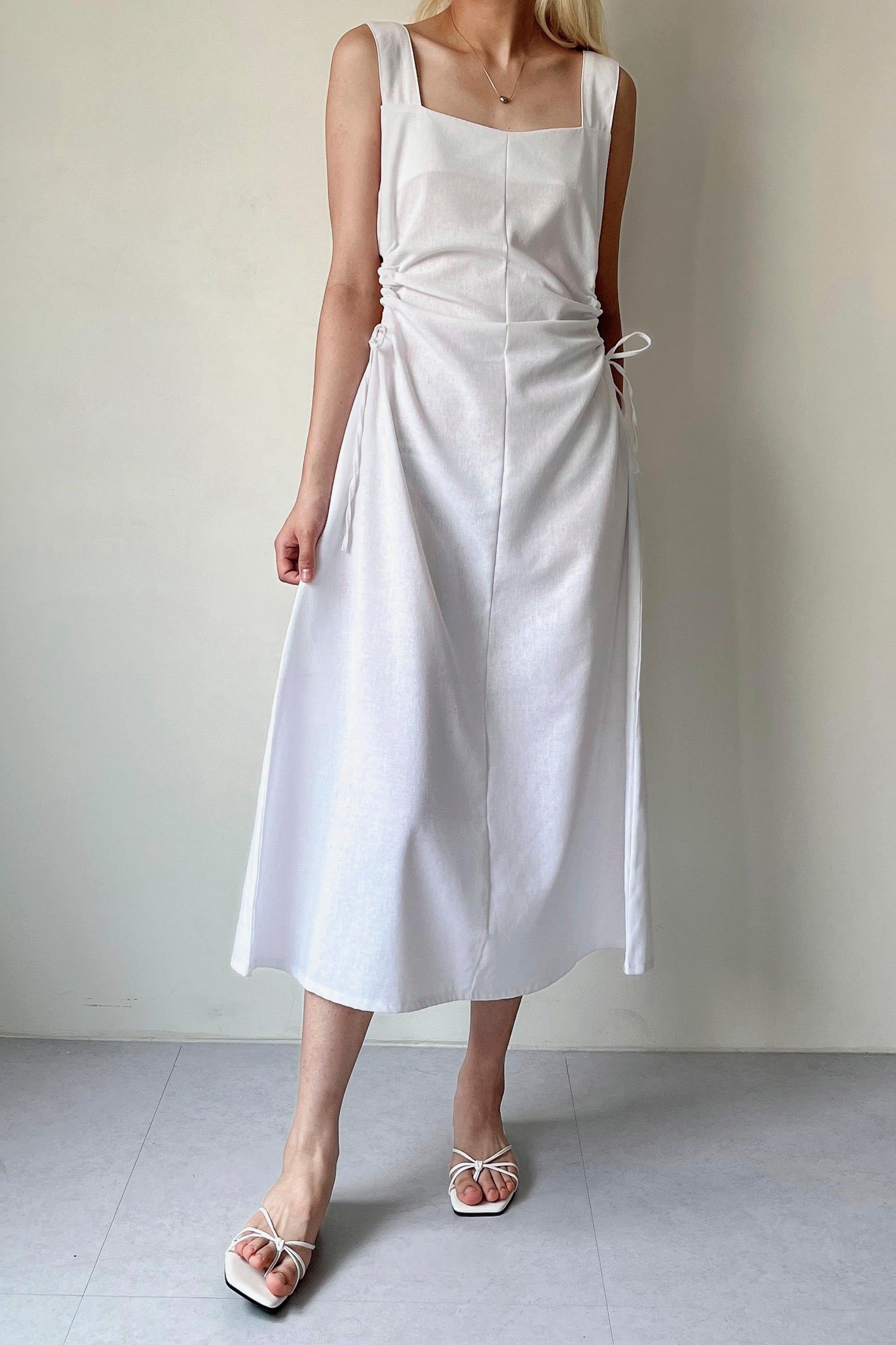 Liz Sleeveless Dress sold by storets product image thumbnail 3