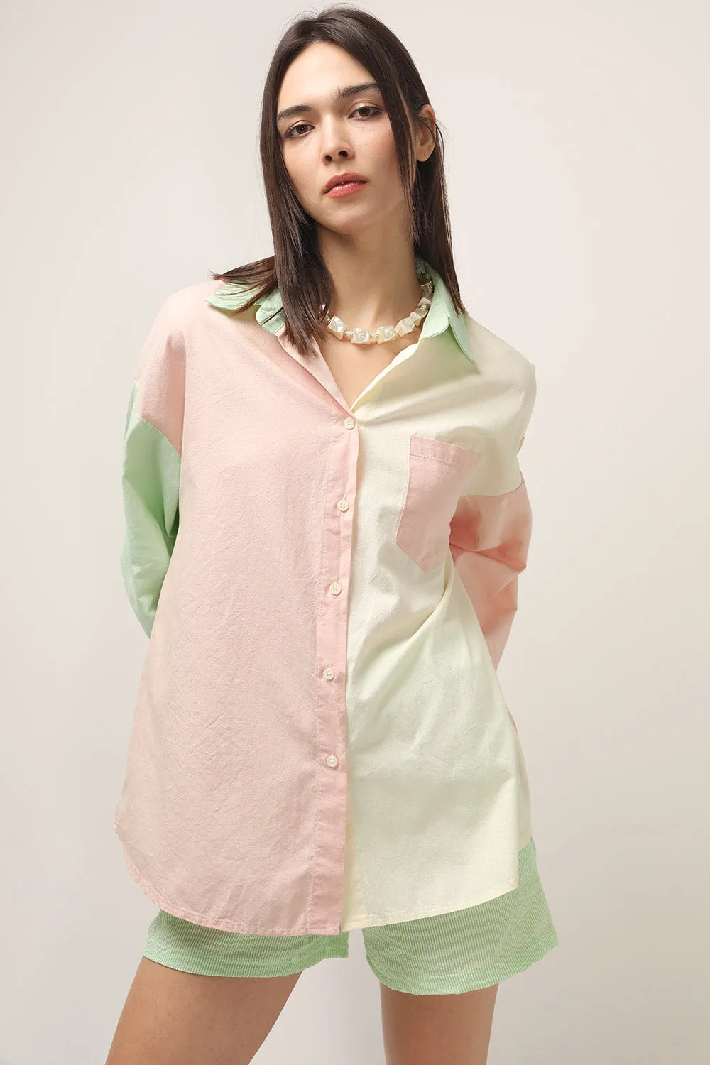 Kelly Color Block BoyFriend Shirt sold by storets product image thumbnail 5