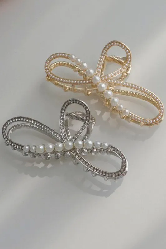 Faux Pearl Hair Claws sold by storets
