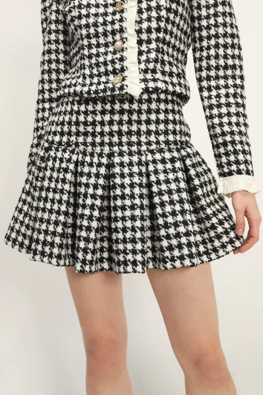 Andrea Houndstooth Skort sold by storets