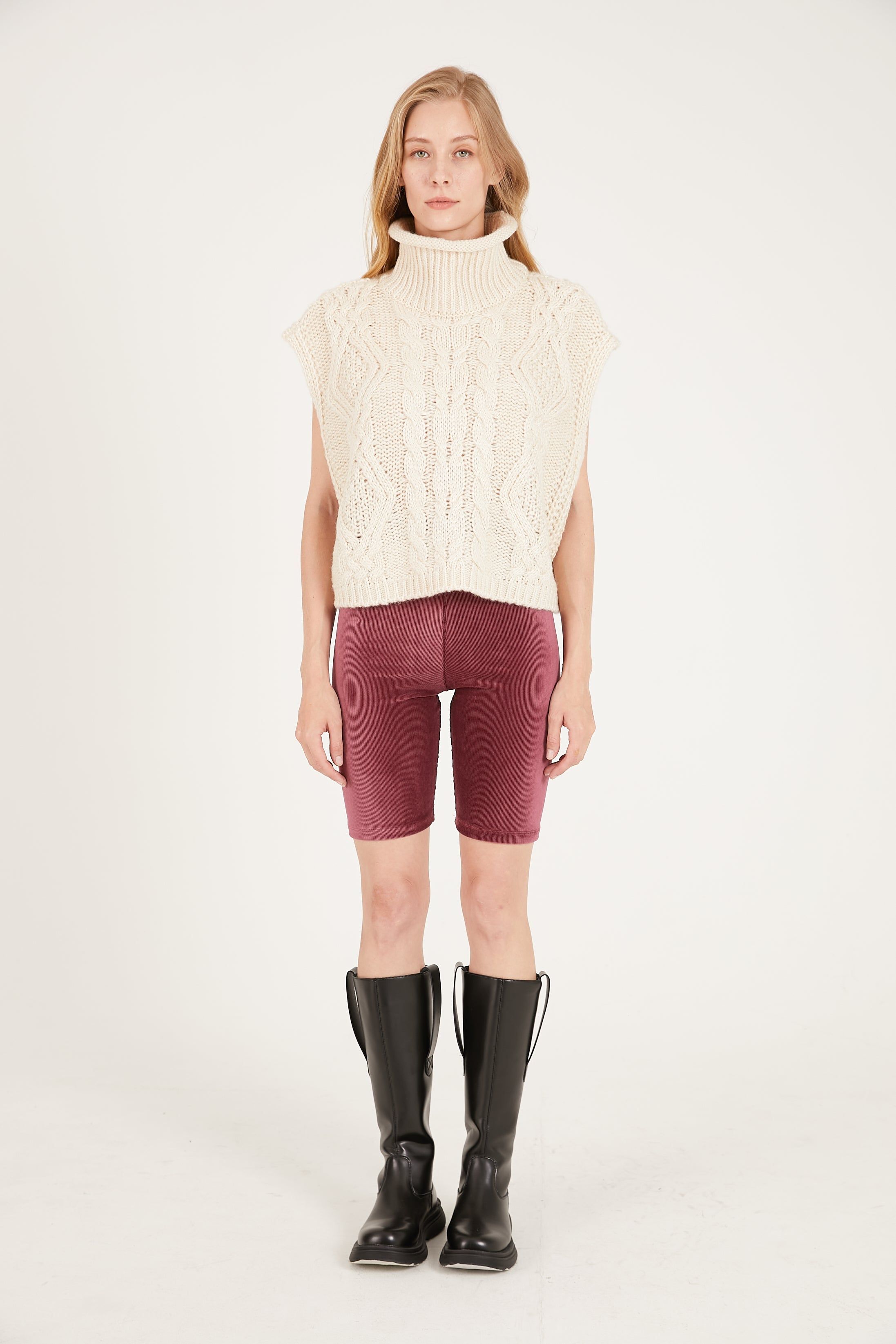 Daisy Turtle Neck Cable Knit Vest sold by storets product image thumbnail 5