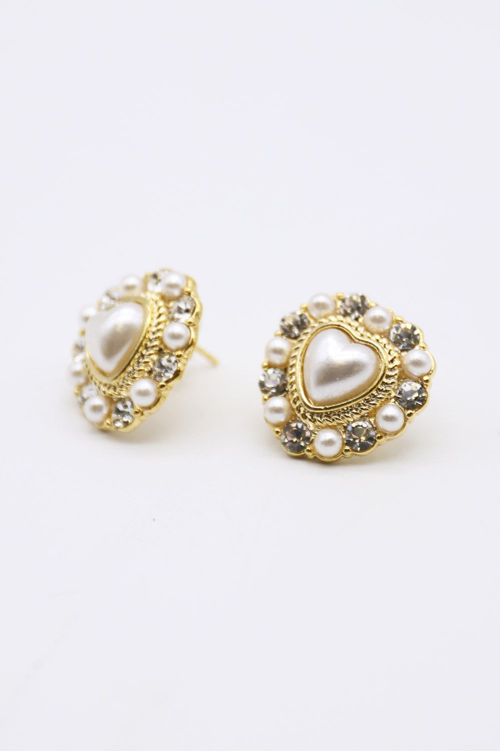 Pearl Heart Earring sold by storets product image thumbnail 6