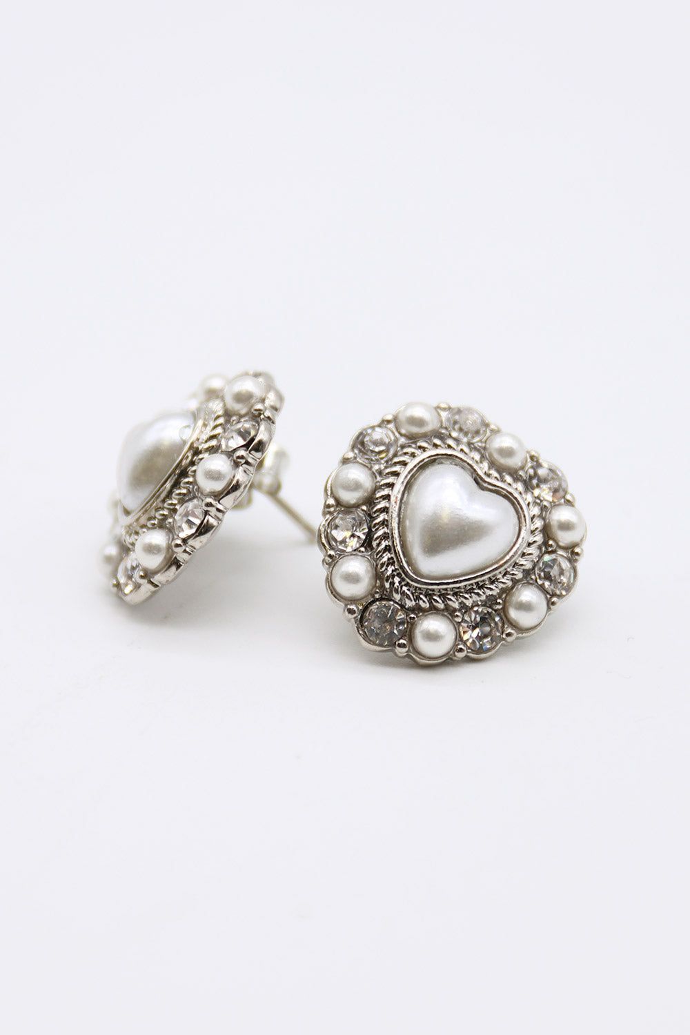 Pearl Heart Earring sold by storets product image thumbnail 7