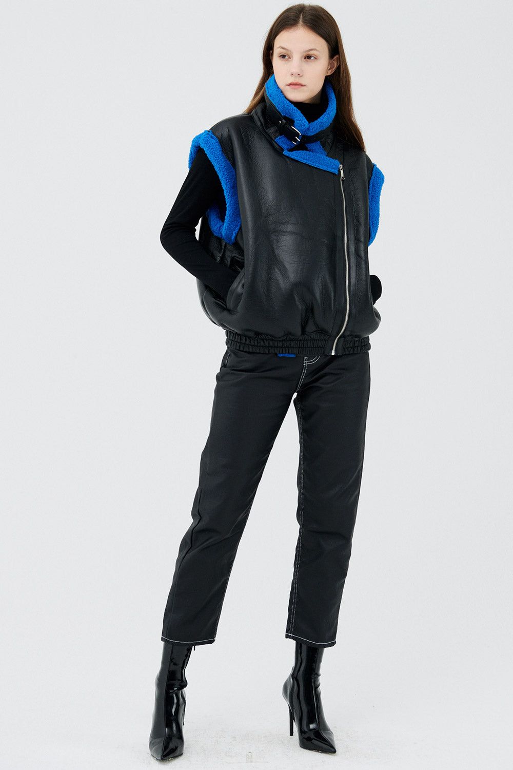 Arya Faux Shearling Vest sold by storets product image thumbnail 4