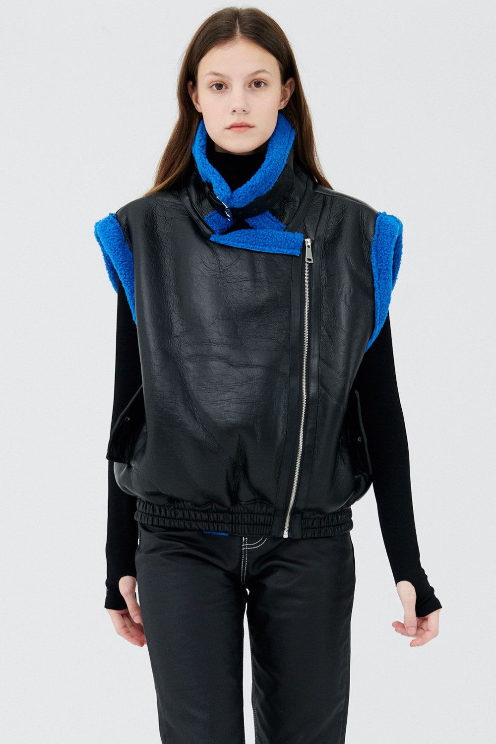 Arya Faux Shearling Vest sold by storets product image thumbnail 5