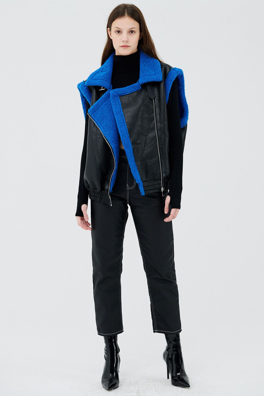 Arya Faux Shearling Vest sold by storets product image thumbnail 4