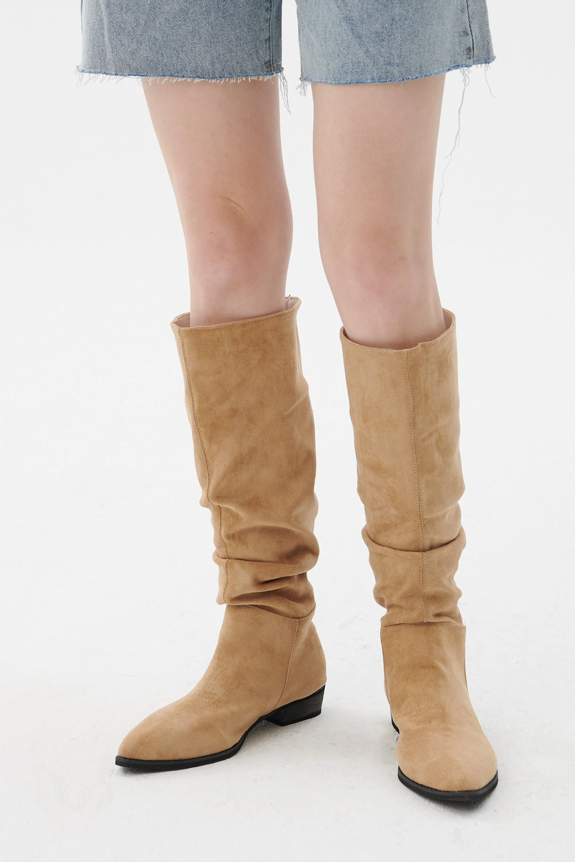 Wide-Leg Ruched Boots sold by storets product image thumbnail 4