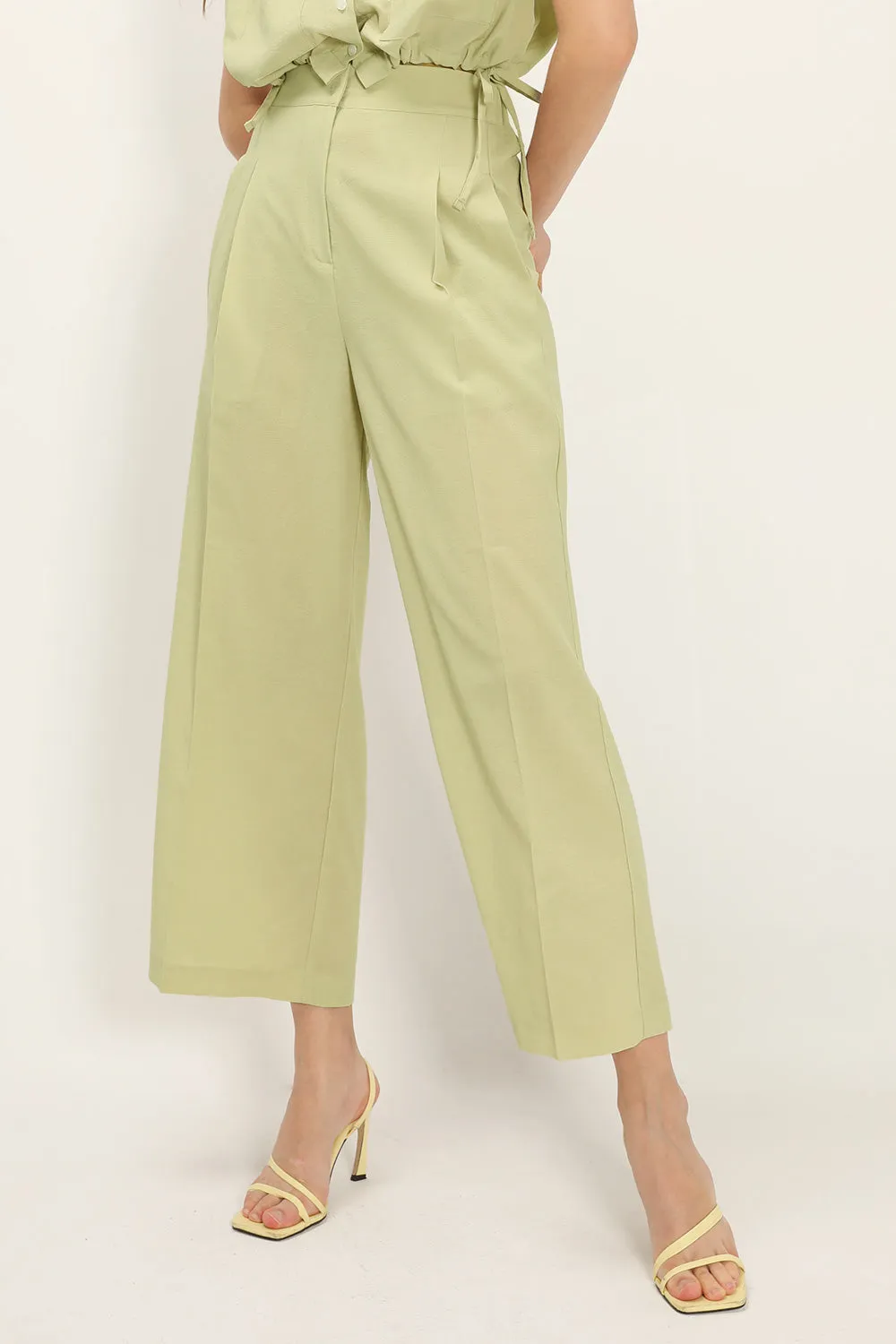 Alina Pintuck Wide Pants sold by storets product image thumbnail 4