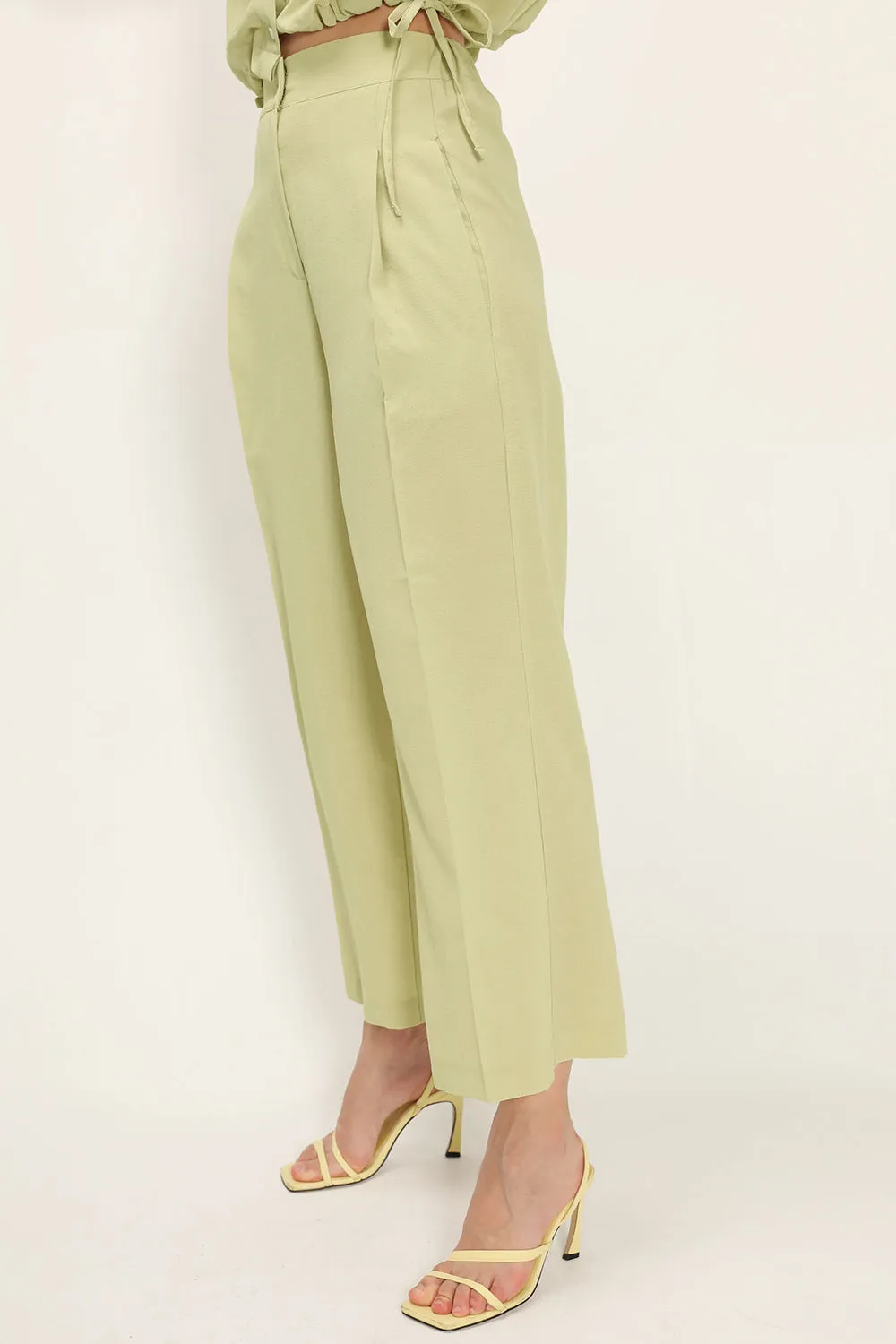 Alina Pintuck Wide Pants sold by storets product image thumbnail 5