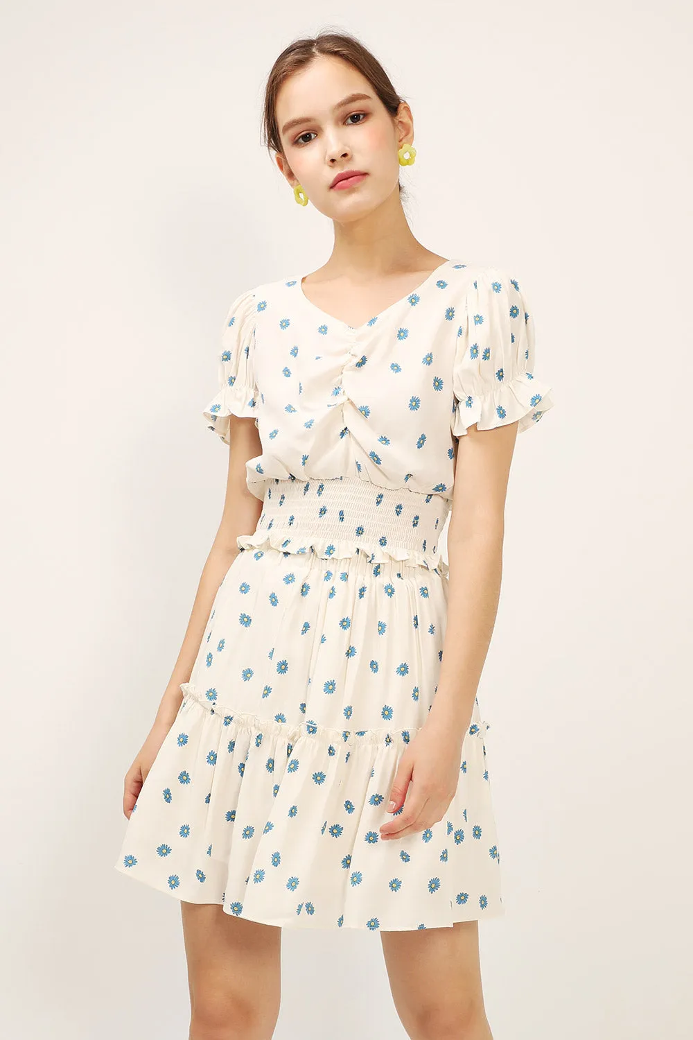 Kelly Daisy Printed Ruffle Skirt sold by storets product image thumbnail 4