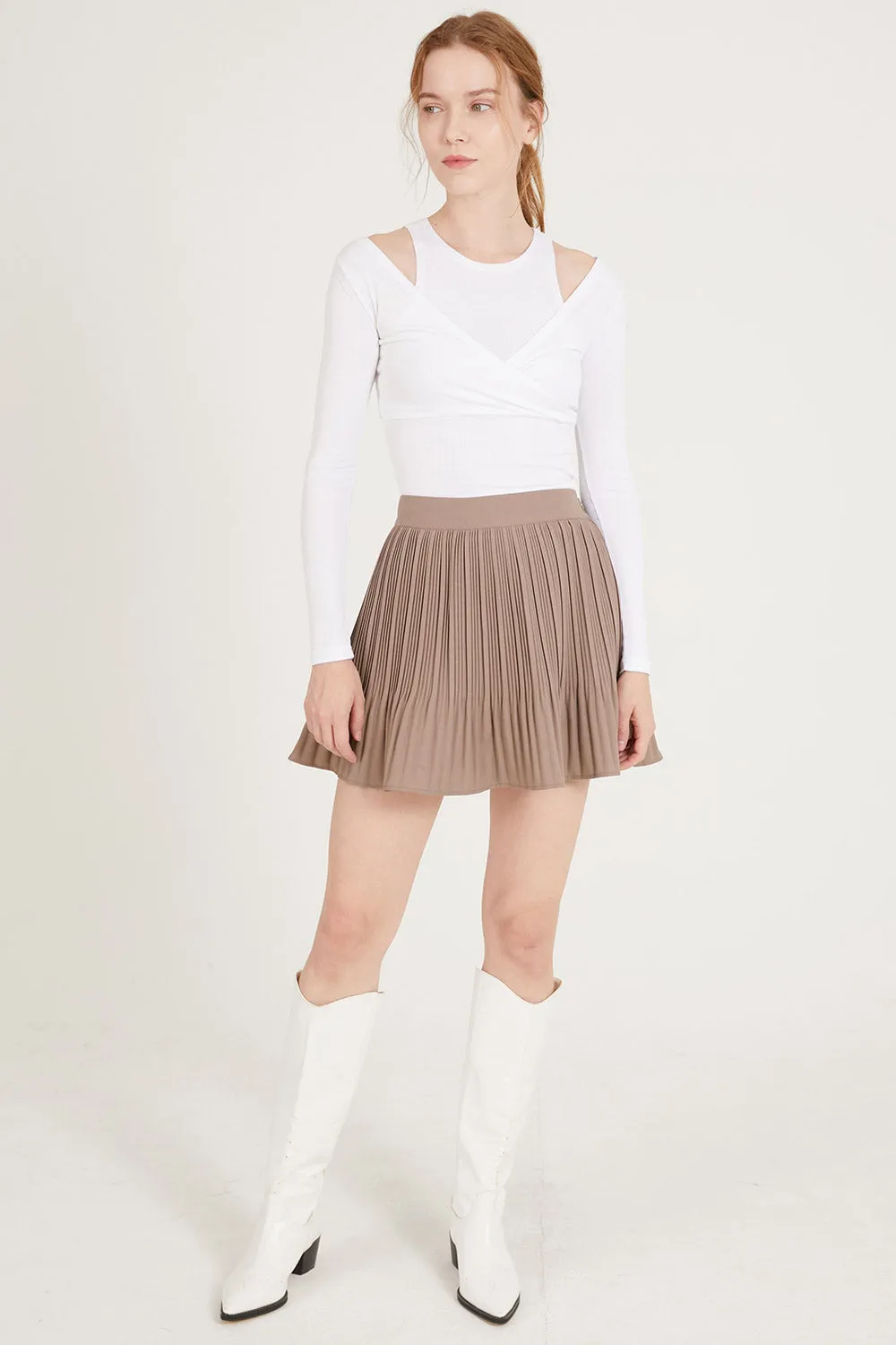 Nadia Pleated Flare Skort sold by storets product image thumbnail 3