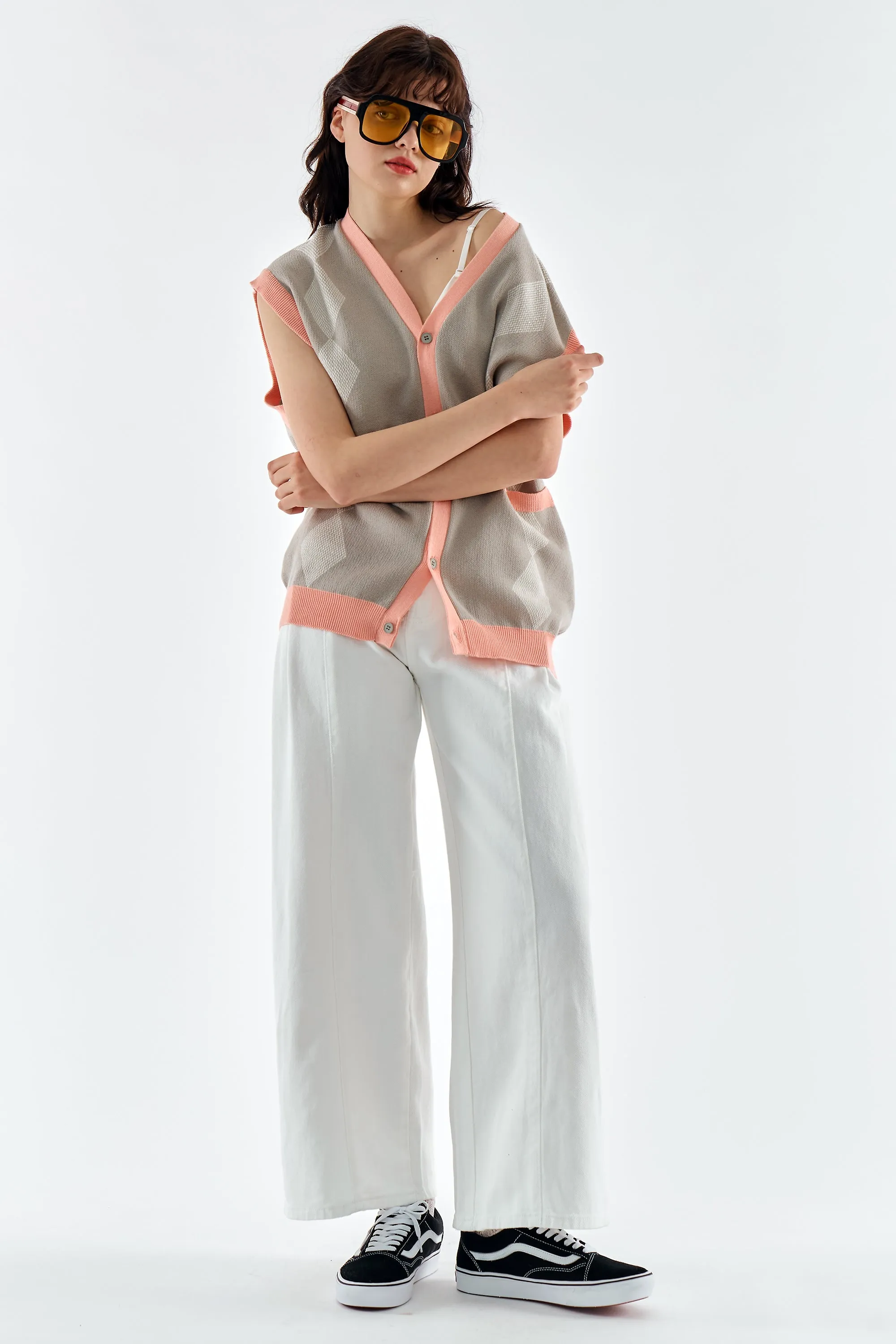 Elodie Oversized White Jeans sold by storets product image thumbnail 2