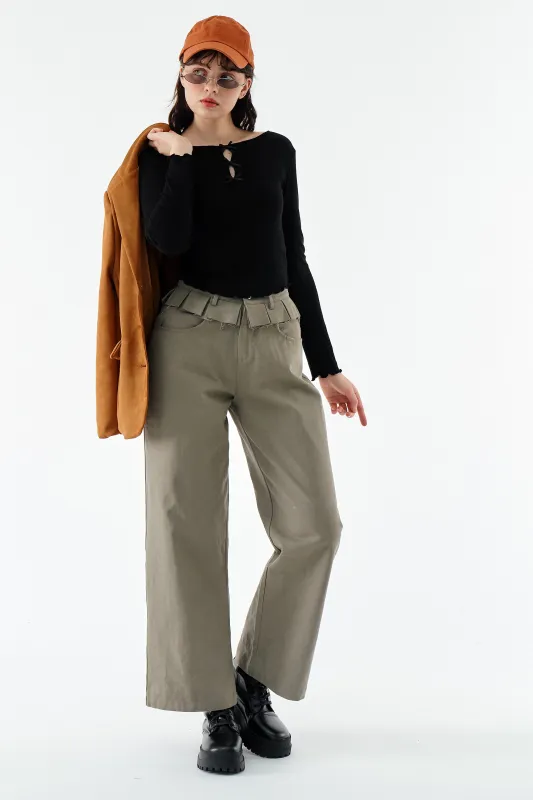 Mila Slimfit Bow Top sold by storets