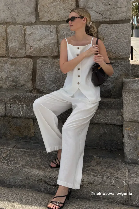 Hazel Relaxed Linen Trousers made by storets