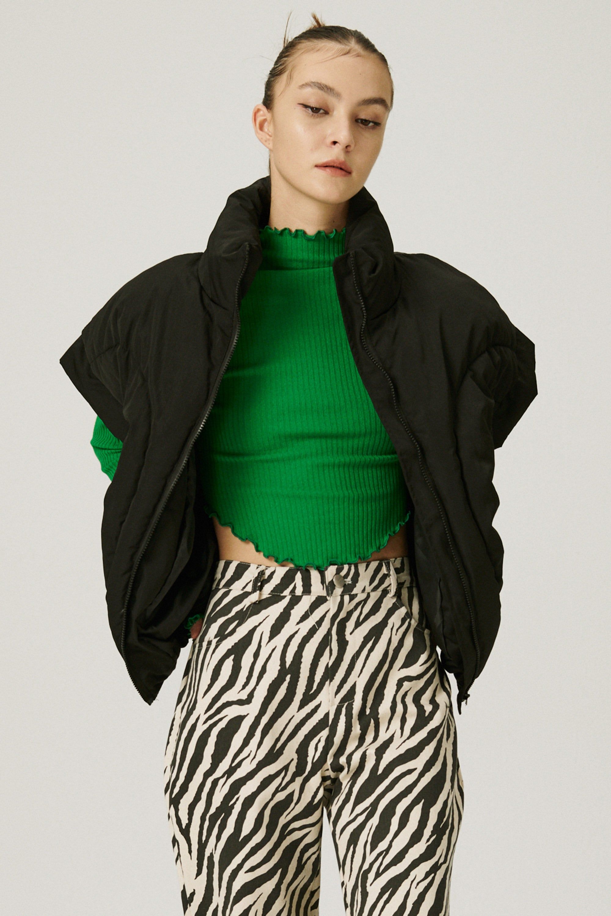 Lea Sleeveless Puffer Jacket sold by storets product image thumbnail 3