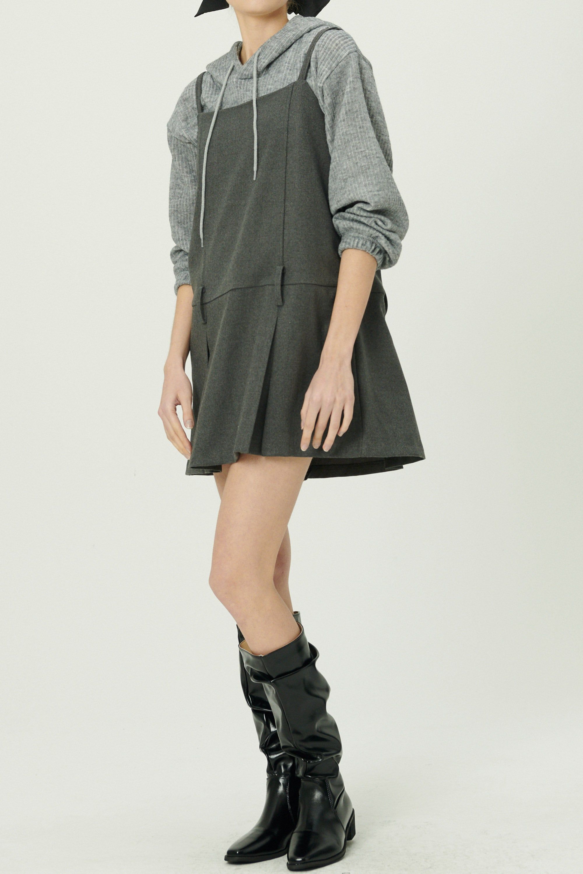 Daisy Loop Pleated Mini Dress sold by storets product image thumbnail 7