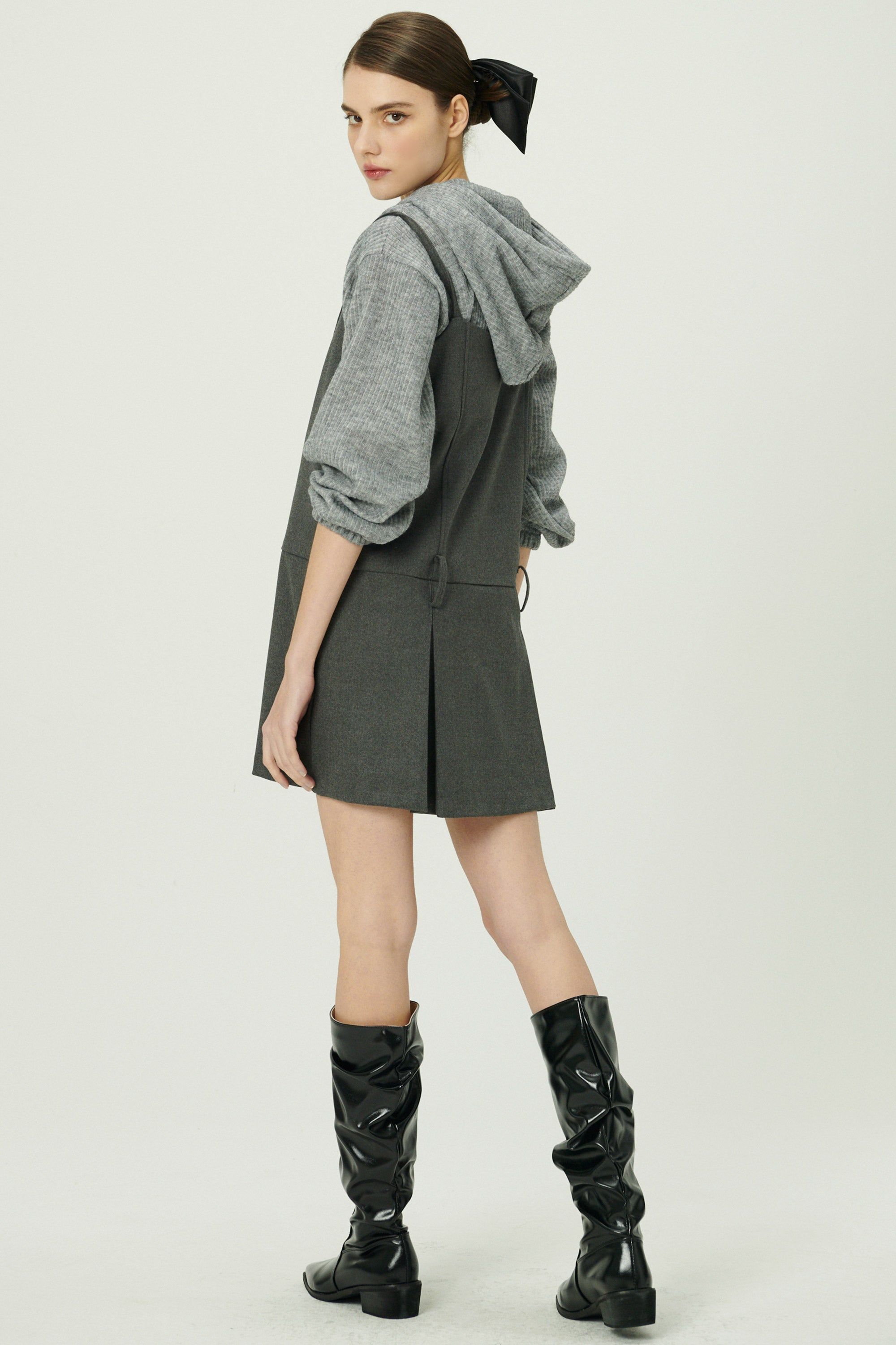 Daisy Loop Pleated Mini Dress sold by storets product image thumbnail 6