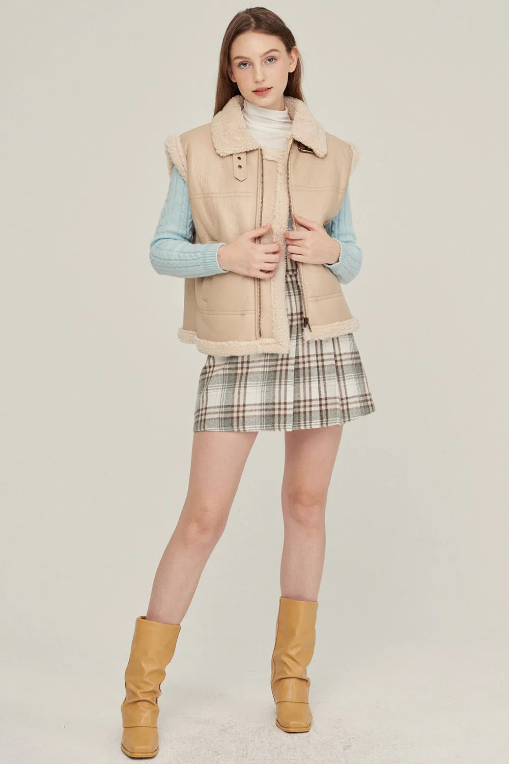 Daniela Pleather Shearling Vest sold by storets product image thumbnail 3