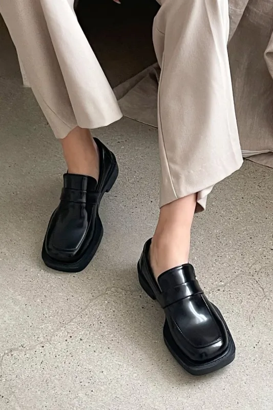 Justin Over-sole Loafer sold by storets