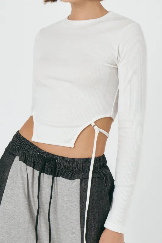 Iris Side Cut Top sold by storets