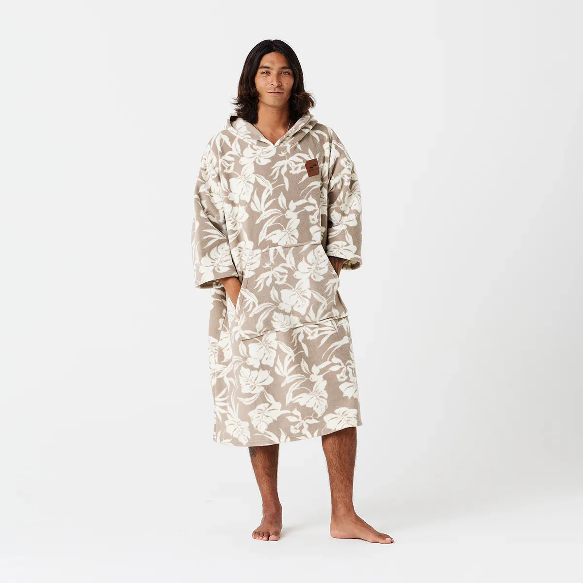 Slow Tide Hauke Everyday Fleece Poncho sold by Storm