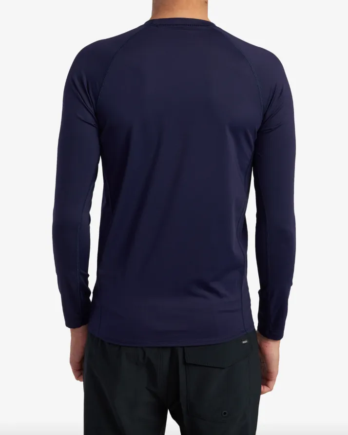 RVCA Mens L/S Rashguard sold by Storm product image thumbnail 4
