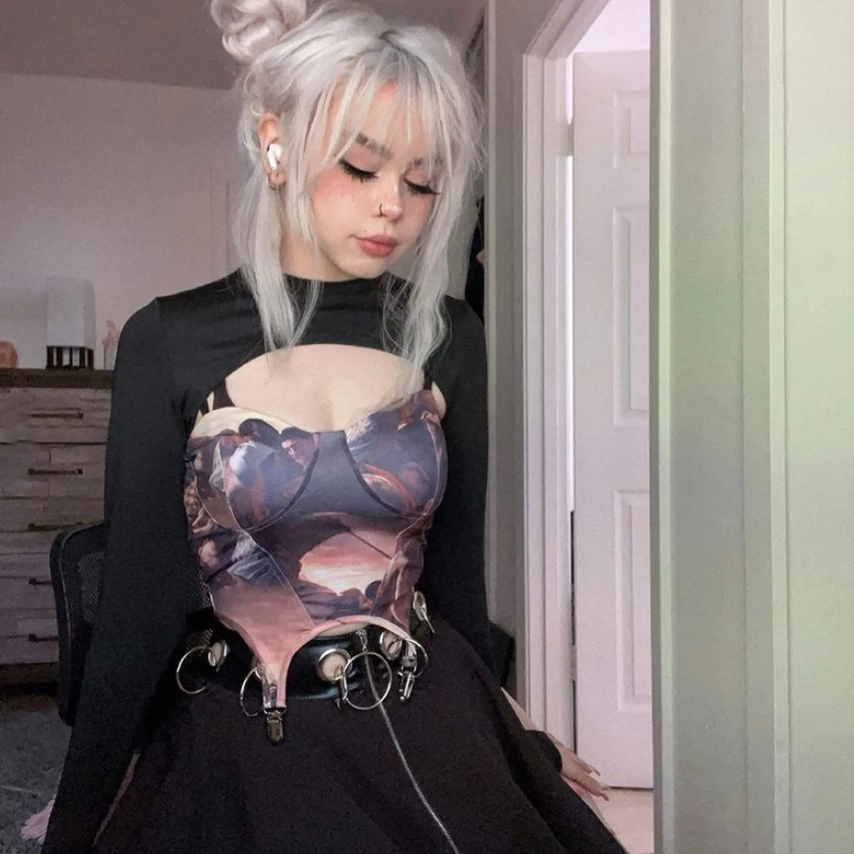 Renaissance Matching Set sold by Streetwear Society product image thumbnail 3