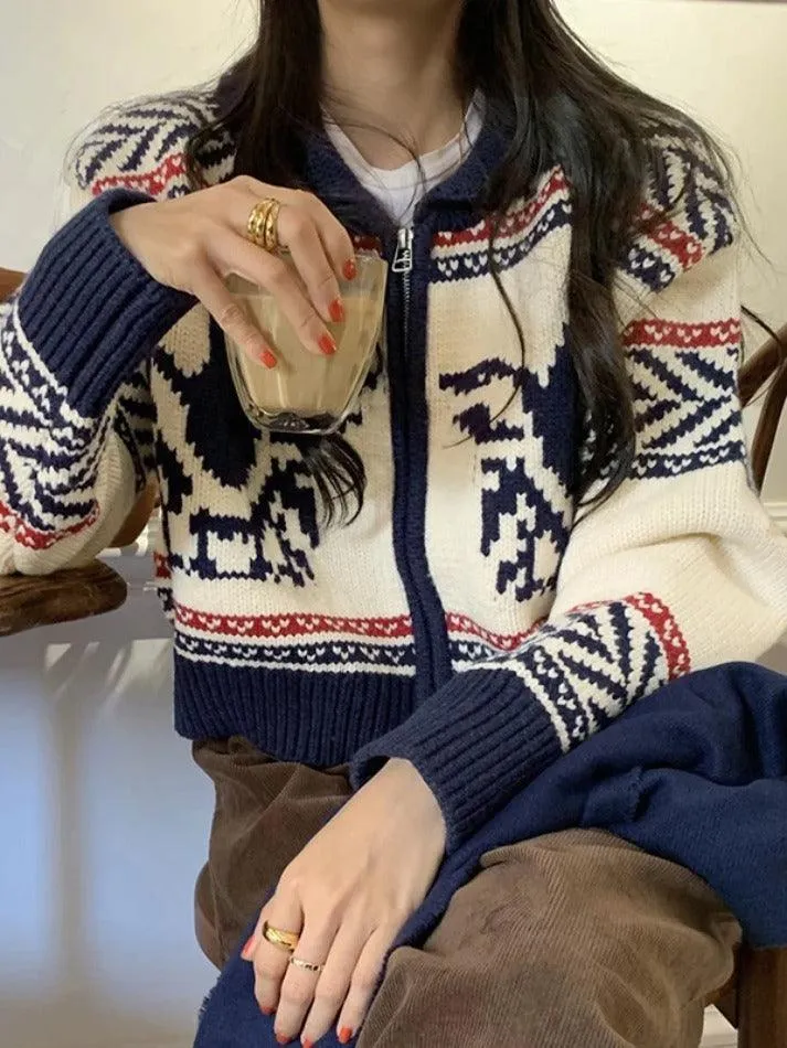 Vintage print zip up short knit cardigan sold by Streetwear Society product image thumbnail 3