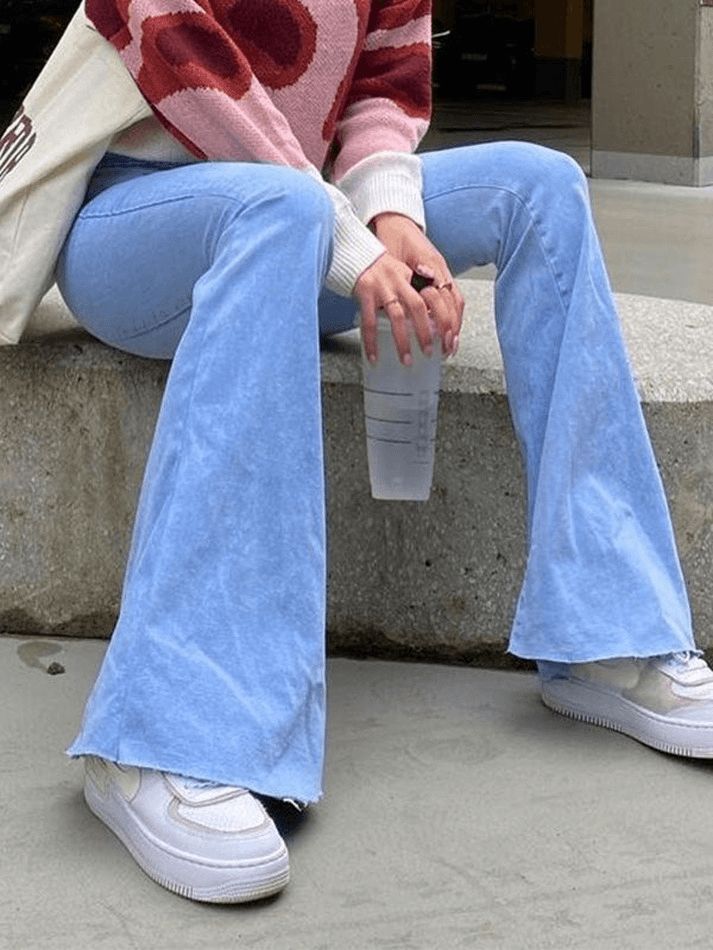 Mid-rise vintage flared jeans sold by Streetwear Society product image thumbnail 5