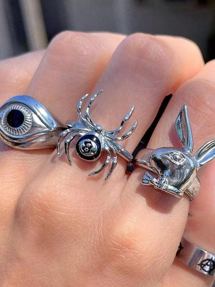 Vintage Number 8 Spider Ring sold by Streetwear Society product image thumbnail 2