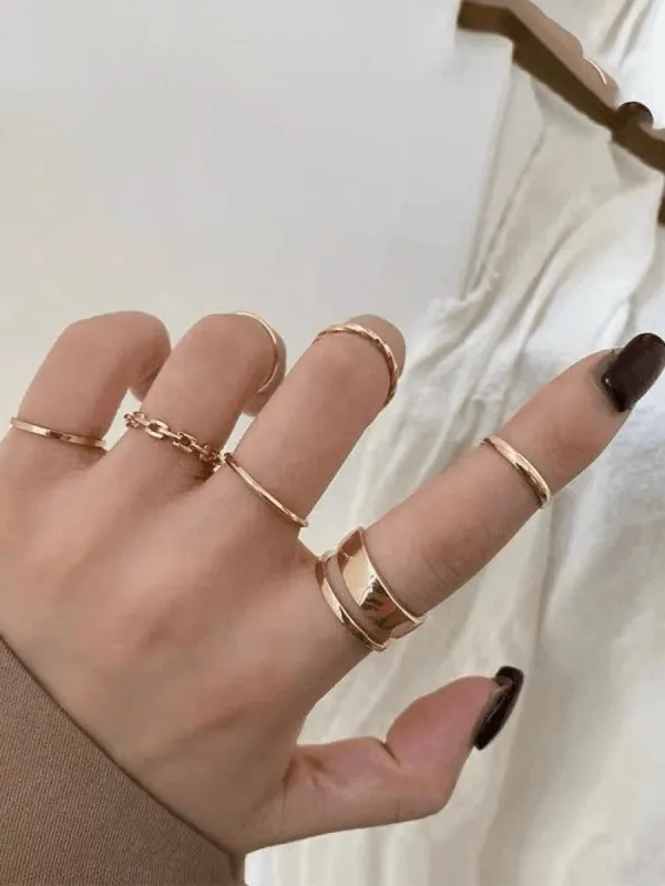 7pcs single finger ring sold by Streetwear Society