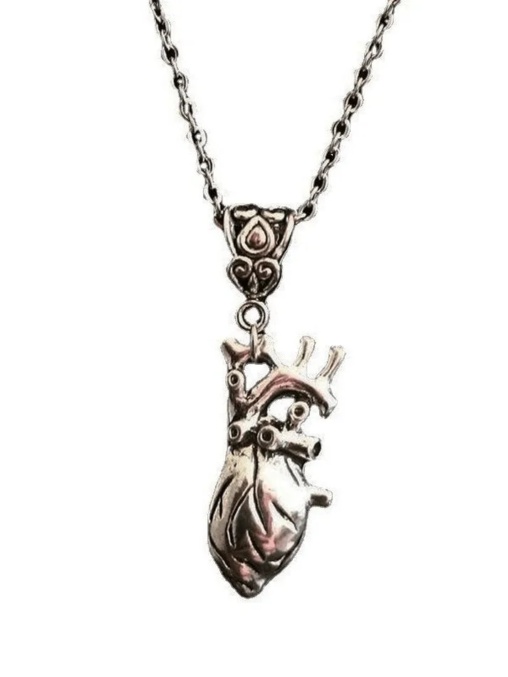 grunge heart pendant necklace sold by Streetwear Society product image thumbnail 2