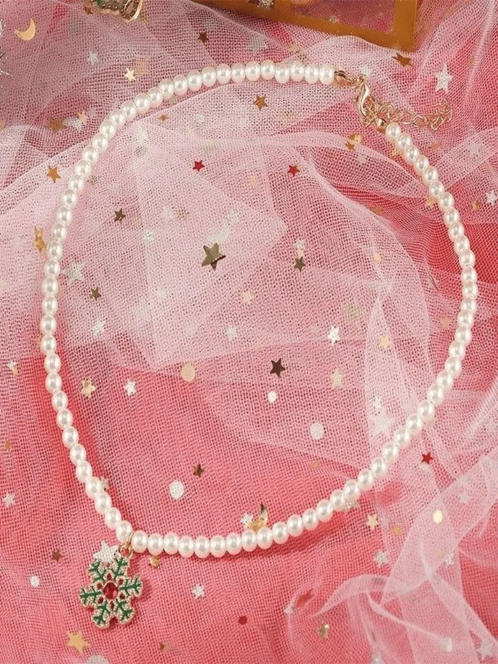 Faux Pearl Christmas Necklace sold by Streetwear Society product image thumbnail 3
