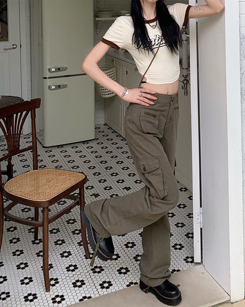 Cargo jeans with buttons and front pocket sold by Streetwear Society product image thumbnail 6