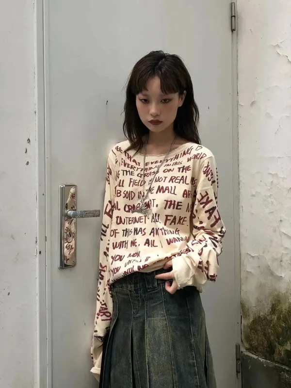 Grunge Text Print Top made by Streetwear Society