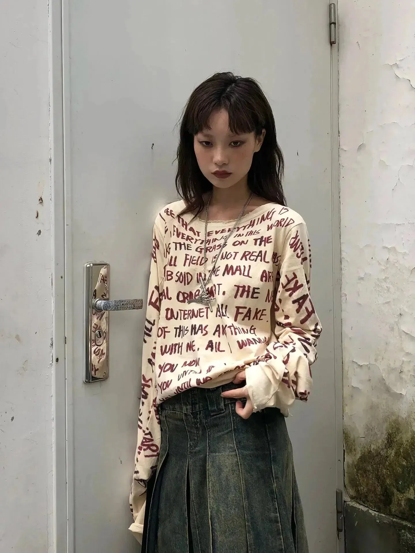 Grunge Text Print Top sold by Streetwear Society