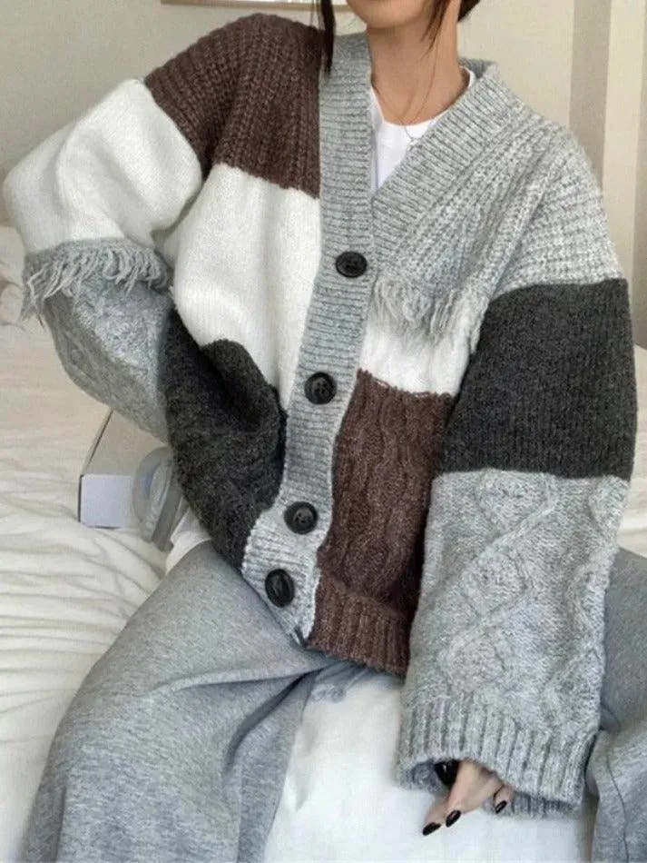 V neck splice tassel embellished knit cardigan sold by Streetwear Society product image thumbnail 3