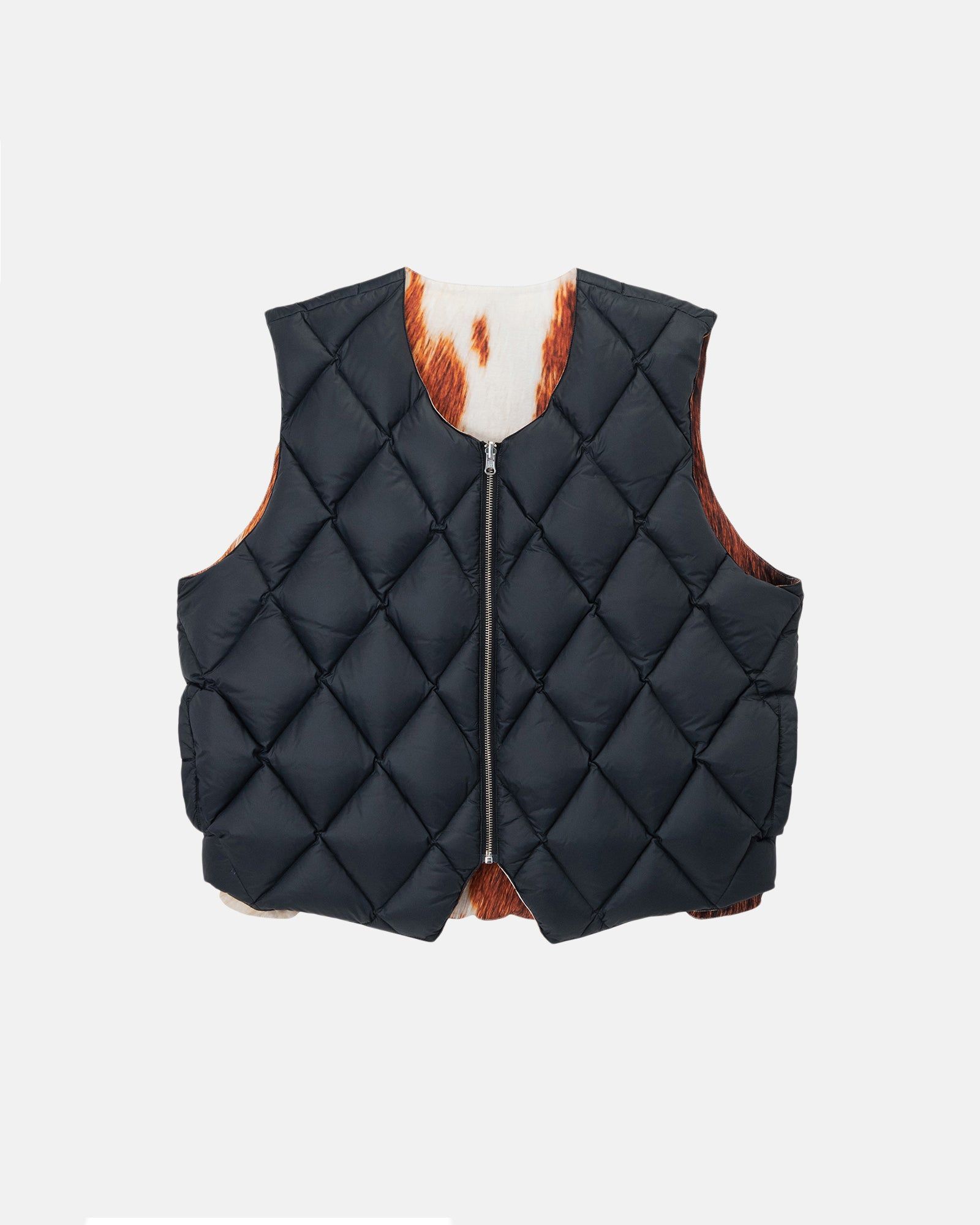 REVERSIBLE QUILTED VEST sold by Stussy product image thumbnail 3