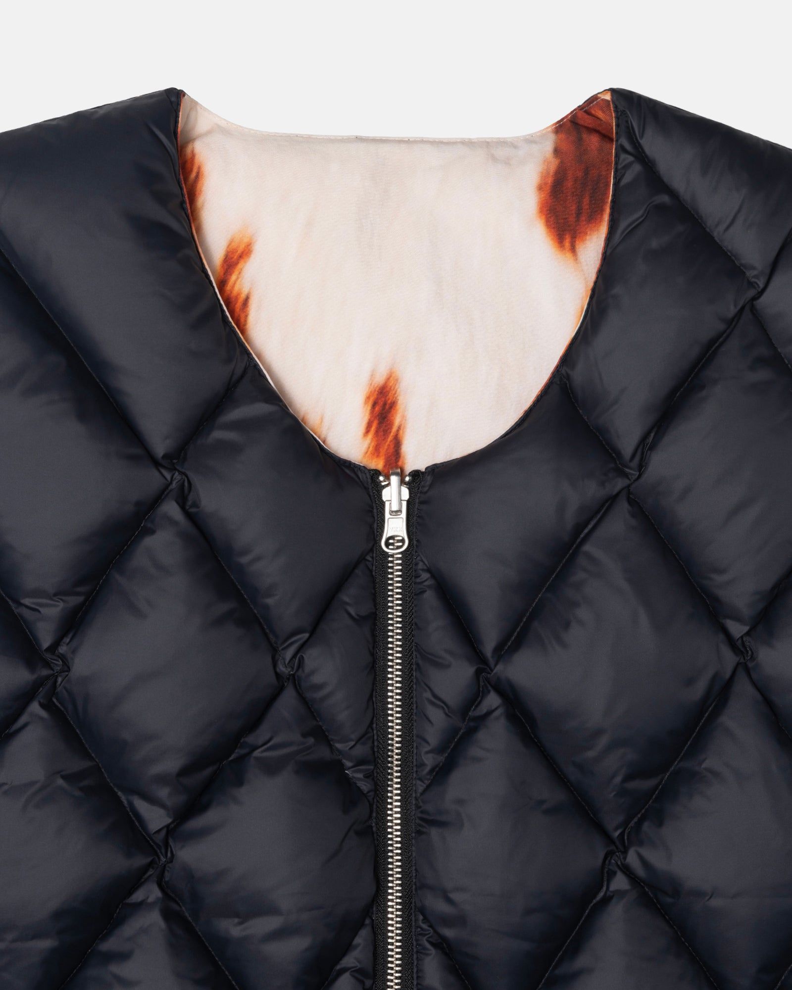 REVERSIBLE QUILTED VEST sold by Stussy product image thumbnail 7