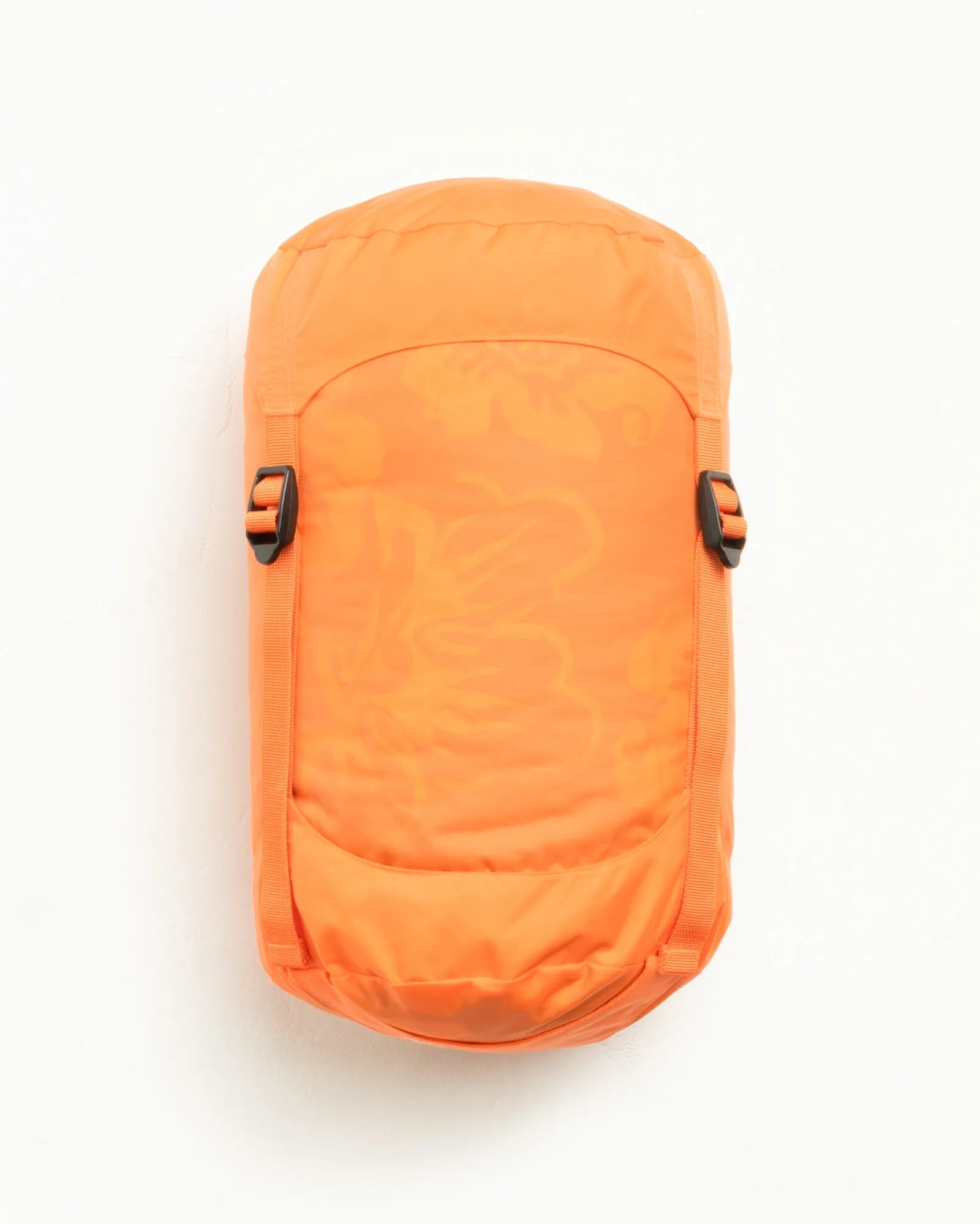 STÜSSY & MOUNTAIN HARDWEAR BISHOP PASS 30F SLEEPING BAG sold by Stussy product image thumbnail 5