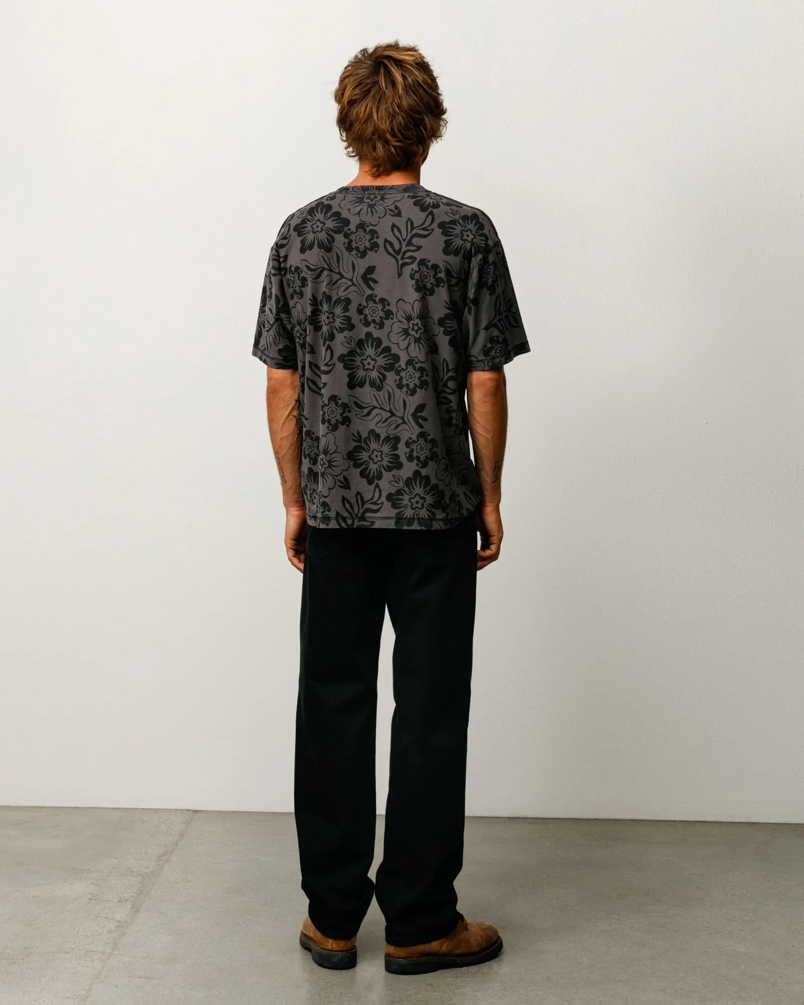 LAZY FLORAL TEE sold by Stussy product image thumbnail 4
