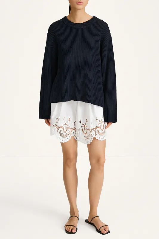 JOSS SHORTS - WHITE made by Stylein