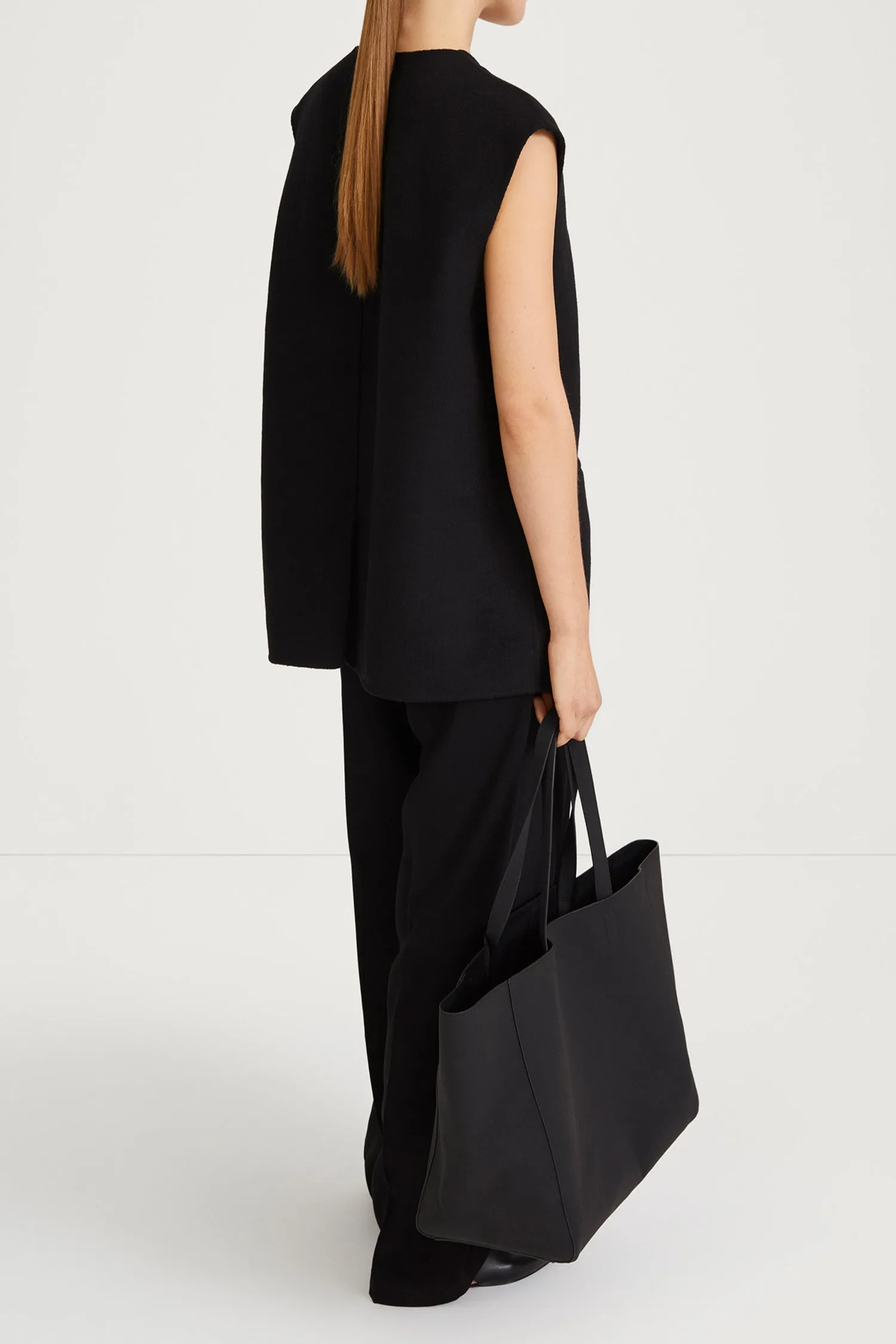 TATUM VEST - BLACK sold by Stylein product image thumbnail 5