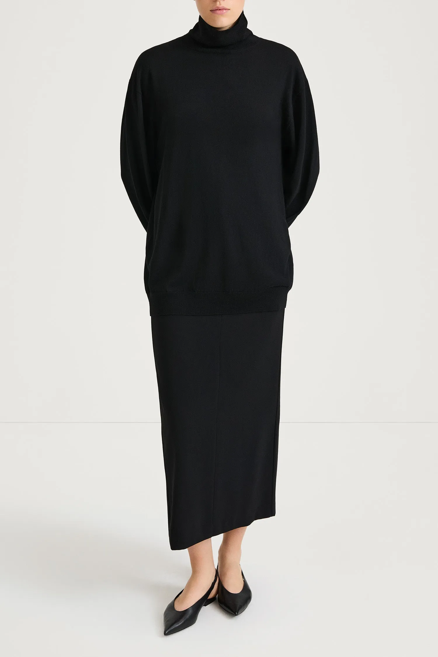 HARLEEN SWEATER- BLACK sold by Stylein