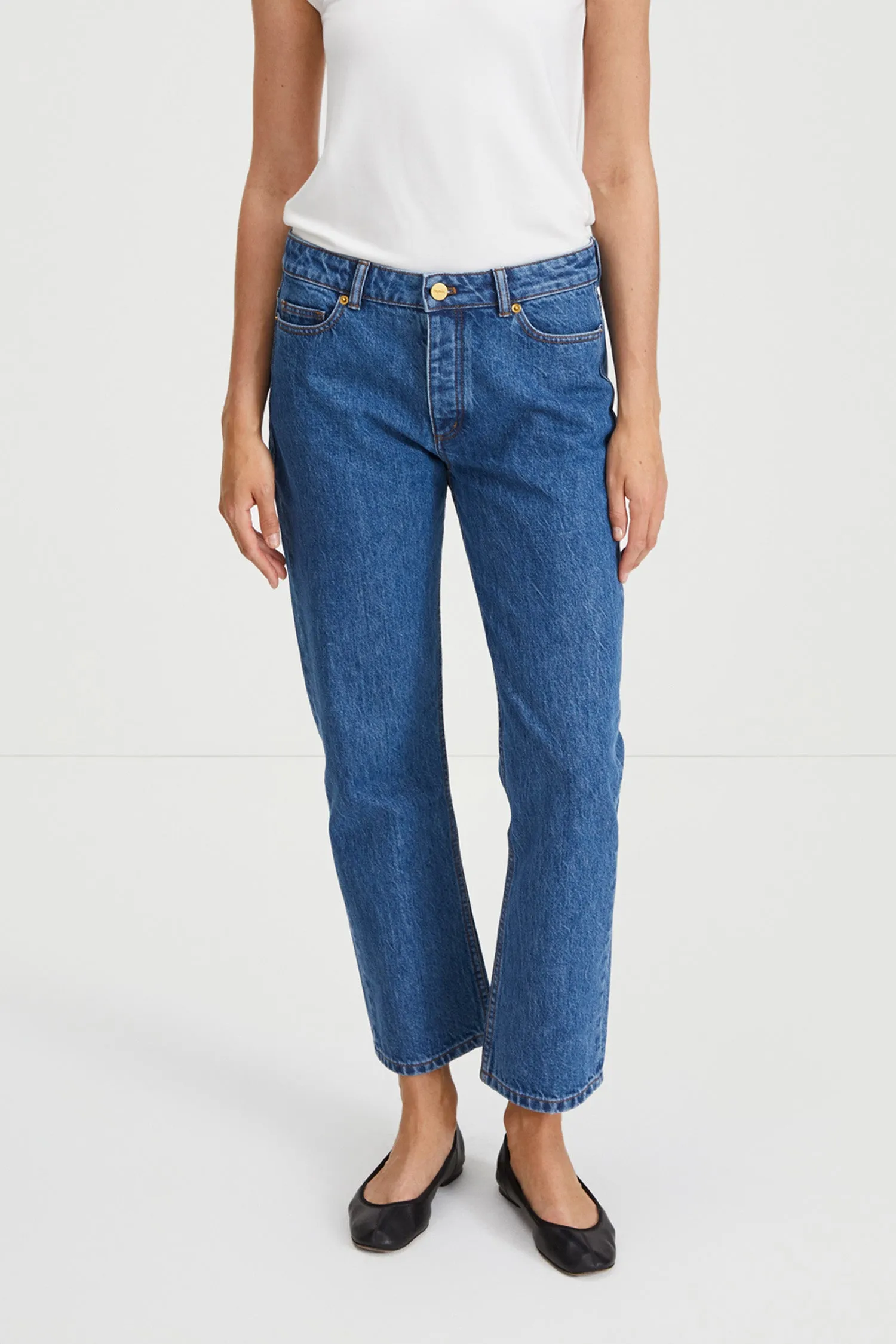 ORIGINAL CROPPED STRAIGHT FIT DENIM - KEN DENIM MID BLUE sold by Stylein